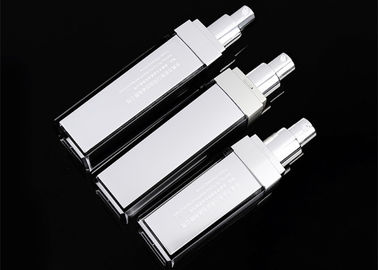 30ml 50mlの容積の正方形受け入れられるアクリル ポンプびん化粧品の包装OEM